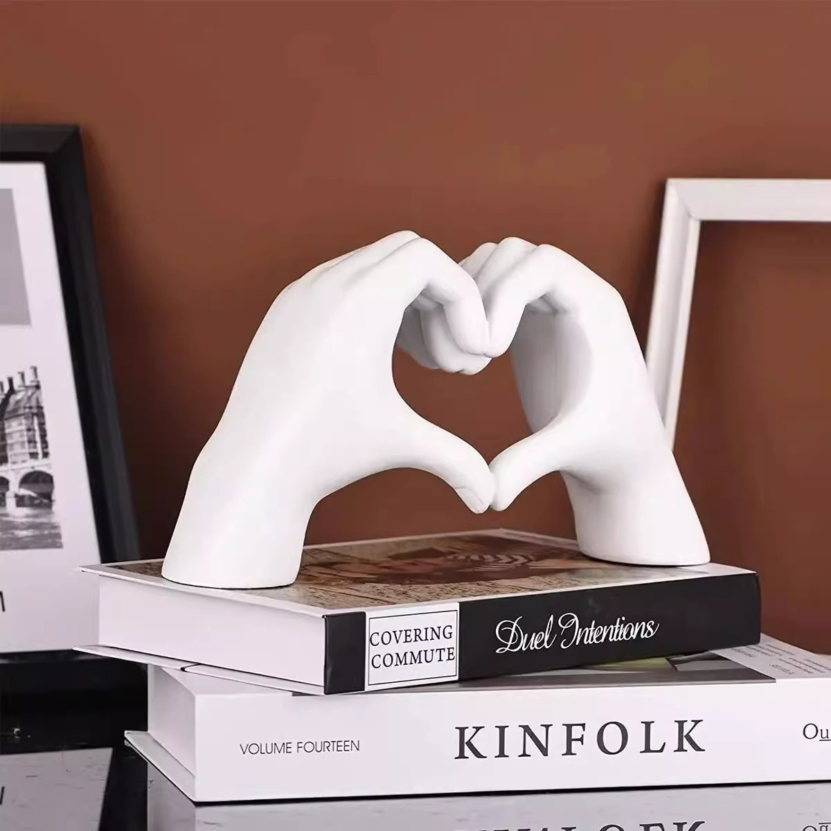 1pcs Gesture Decoration Heart  - огляд і ціна Home Decor Lovely Home